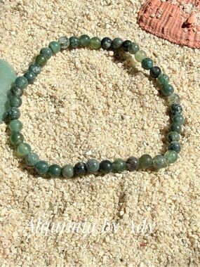 SUPER DAINTY 4mm Green Moss Agate Bead Bracelet